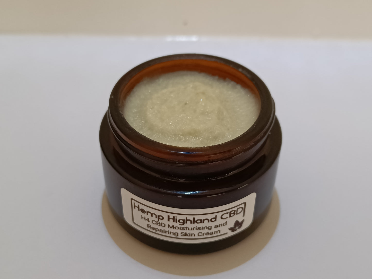 Hemp Highland CBD - H4CBD Moisturising and Repairing Skin Cream with Shea Butter and Coconut Oil - 30ml